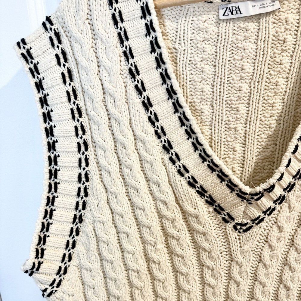 Zara Cream V-Neck Cable Knit Sweater Vest Size Large Old Money Sophisticated - Picture 4 of 7